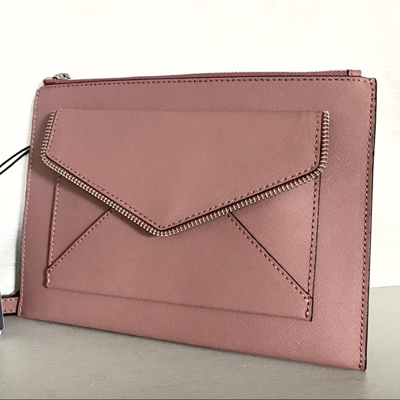 Rebecca Minkoff Handbags - Rebecca Minkoff Leo flat crossbody